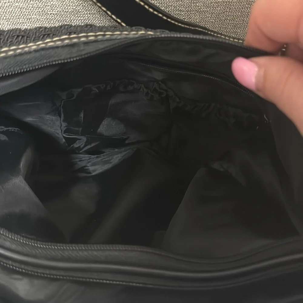 Black Weave Women's Shoulder Bag